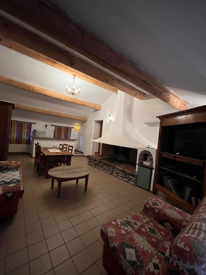 Le Cabanon Des Cigales Provencale Villa Puyméras Esterno foto