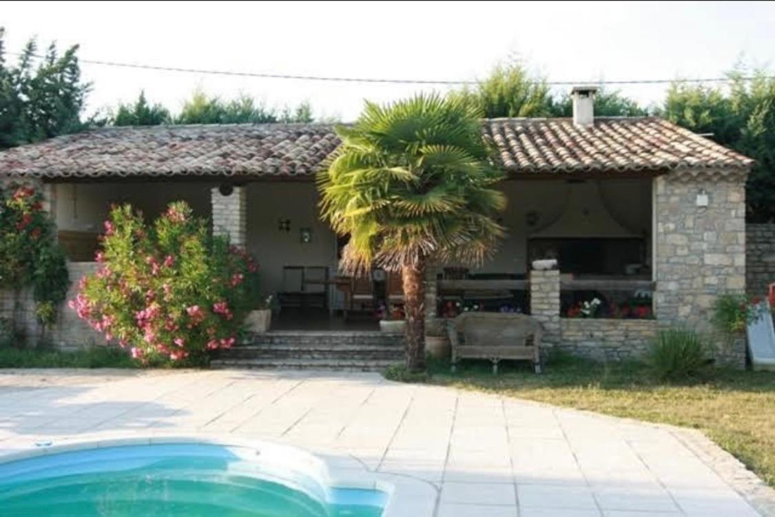 Le Cabanon Des Cigales Provencale Villa Puyméras Esterno foto